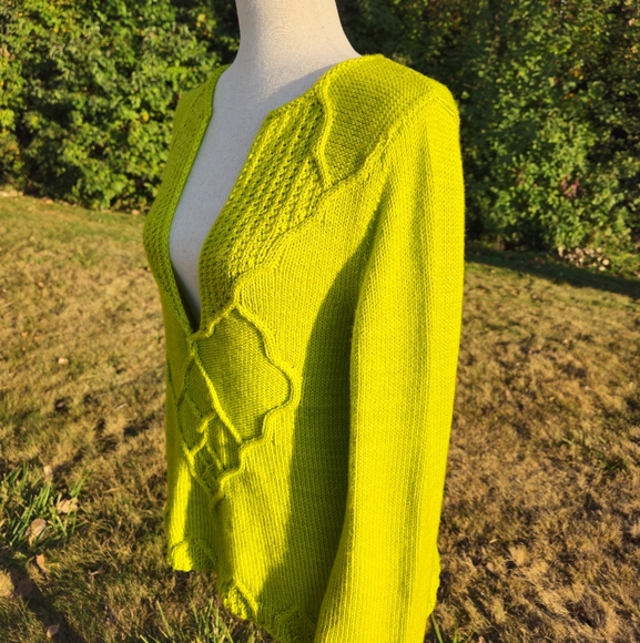 Cashmere Blend Tunic in Pickle Ball Green - Picture 2 of 7